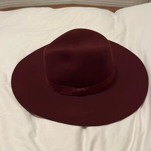 San Diego Burgundy Hat. Still on website but not in the Burgundy color!